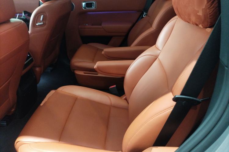 Used Li Auto L8 2023 Air model