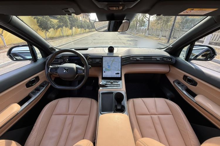 Used Nio ES8 2020 415 km Range 6-Seater Version
