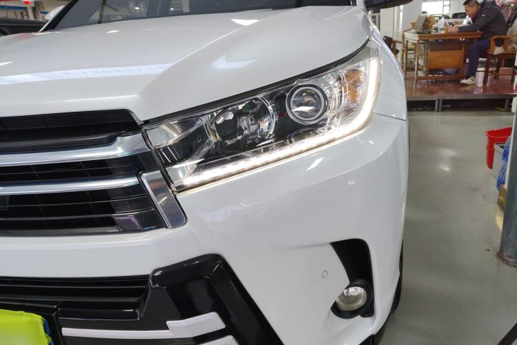 Used Toyota Highlander 2021 2.0T Four-Wheel Drive Prestige Version 7 Seats