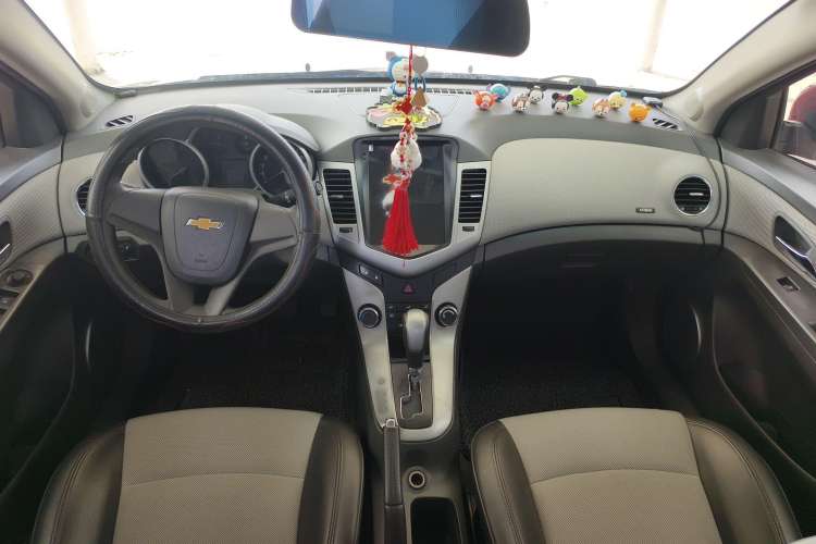 Used Chevrolet Cruze 2013 1.8L SE AT
