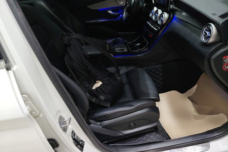 Used Mercedes-Benz GLC 2020 GLC 260 L 4MATIC Dynamic Model
