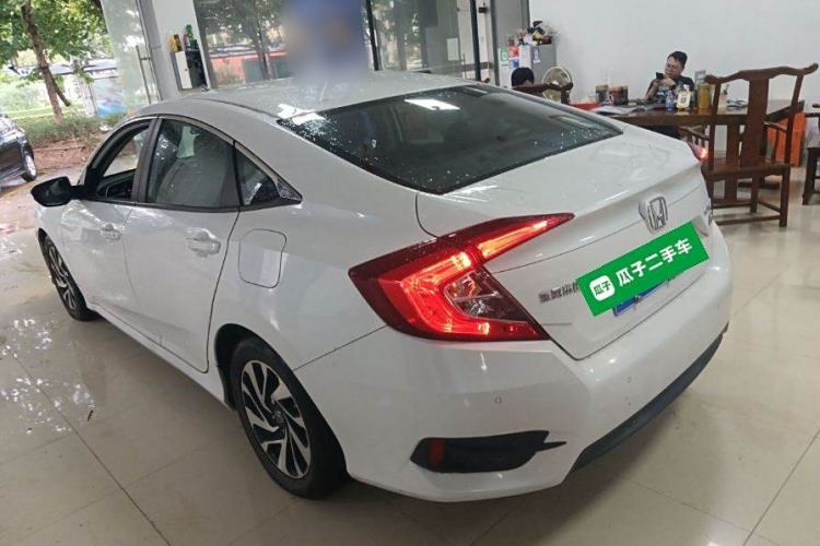 Used Honda Civic 2016 220TURBO CVT Luxury Edition
