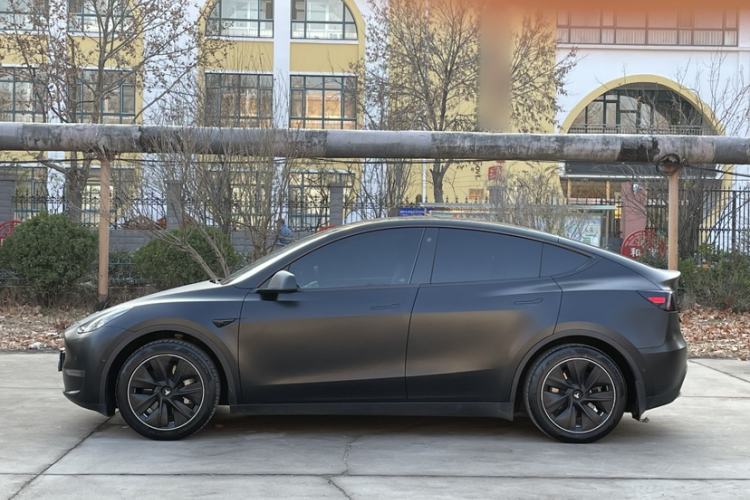 Used Tesla Model Y 2021 Standard Range Rear-Wheel Drive Version
