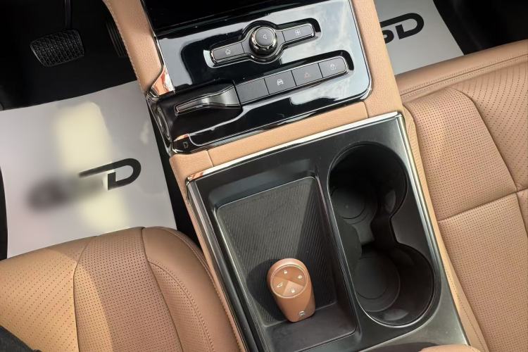 Used Nio ES8 2020 415 km Range 6-Seater Version
