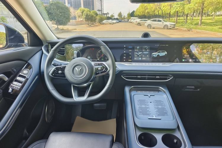 Used VOYAH FREE 2024 Ultra-Long Range Intelligent Driving Version
