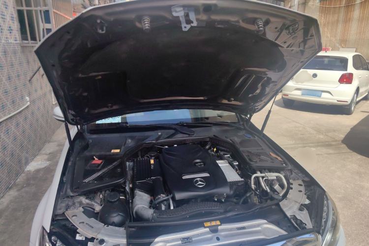 Used Mercedes-Benz C-Class 2015 C 200 L