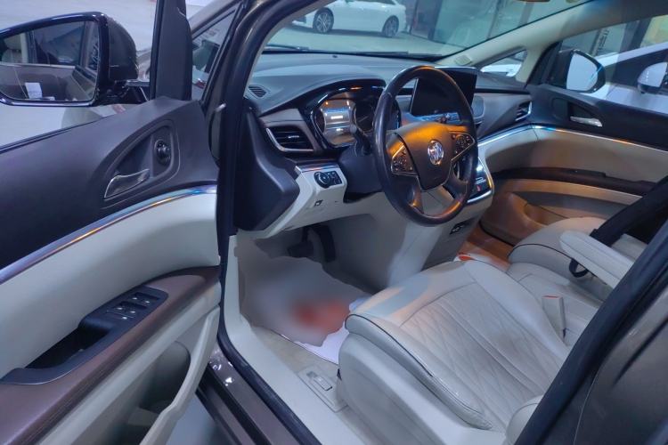 Used Buick GL8 2022 Land Business Class 652T Luxury Model
