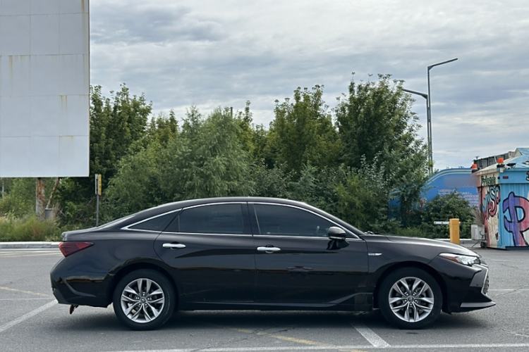 Used Toyota Avalon 2019 2.0L Luxury Edition China VI Standard
