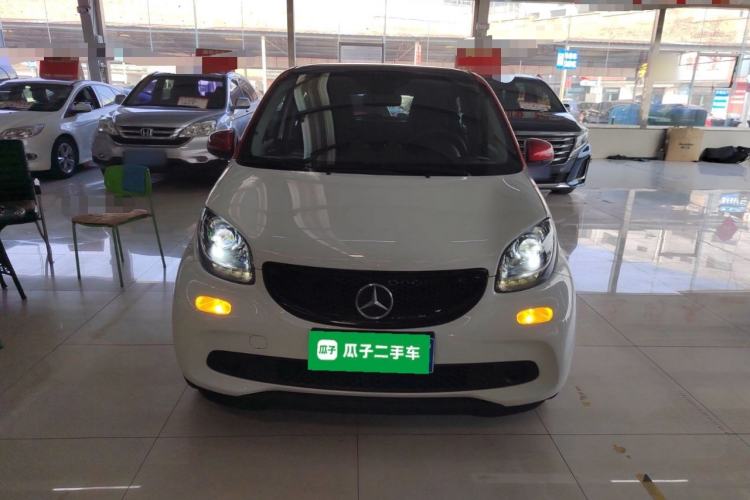 Used  forfour 2016 1.0L 52 kW Passion Edition
