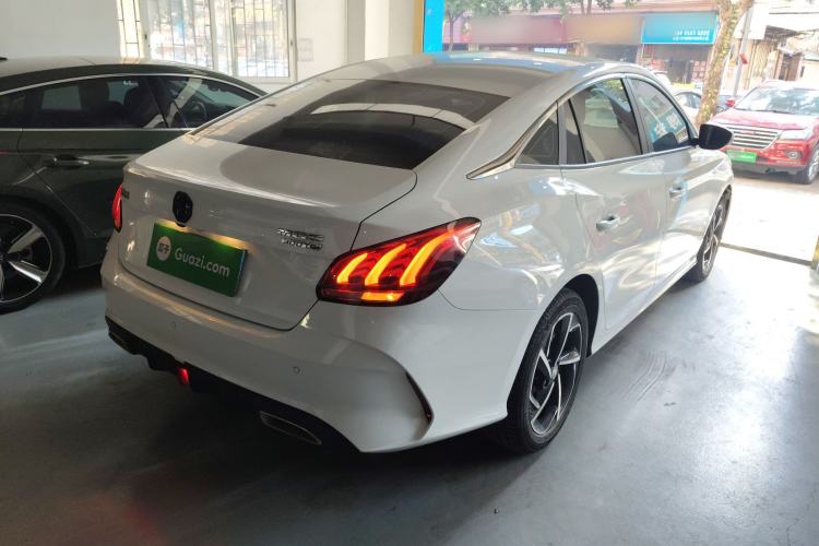 Used MG 5 2021 300TGI DCT Elegant Luxury Edition
