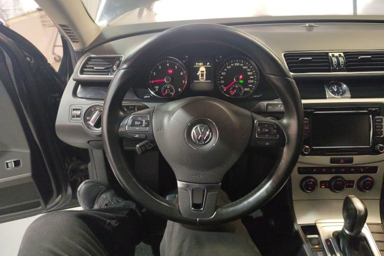 Used Volkswagen Magotan 2015 1.8TSI Luxury Model