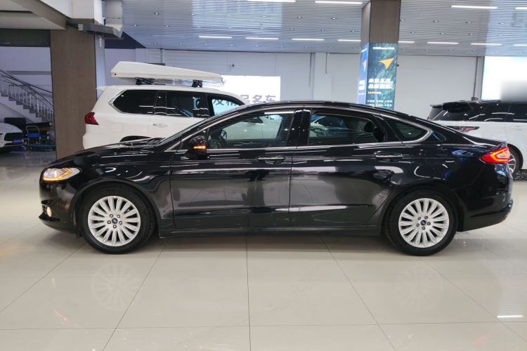 Used Ford Mondeo 2013 2.0L GTDi 200 Luxury Model