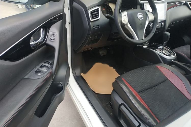 Used Nissan Qashqai 2016 2.0L CVT Luxury Edition
