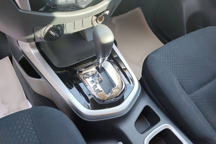 Used Nissan Navara 2017 2.5L Automatic 4x4 Luxury Edition QR25
