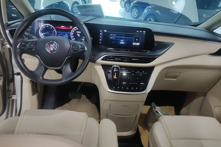 Used Buick GL8 2022 ES Landtrek 653T Luxury Edition
