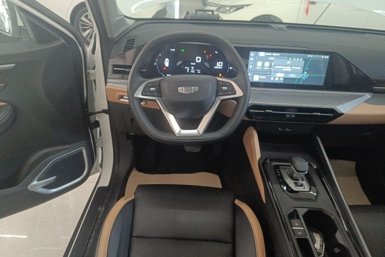 Used Geely Auto Haoyue PRO 2024 1.5T DCT Crosswise Edition