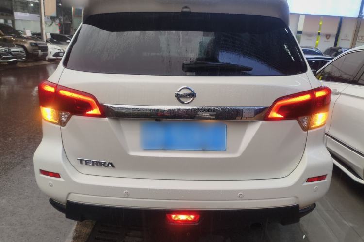 Used Nissan Terra 2018 2.5L Automatic 2WD Luxury Edition