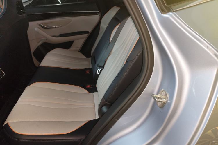 Used BYD Song PLUS New Energy 2023 Champion Edition DM-i 110KM Flagship PLUS
