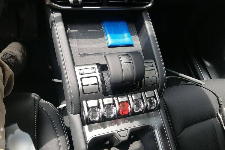 Used  Titanium 3 2025 501KM All-Wheel Drive Intelligent Driving Ultra Version
