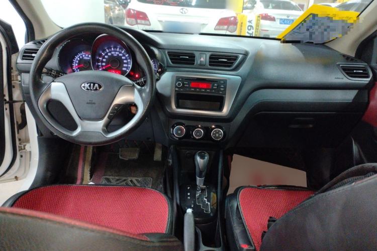 Used Kia K2 2015 Hatchback 1.4L AT GLS Cool Edition
