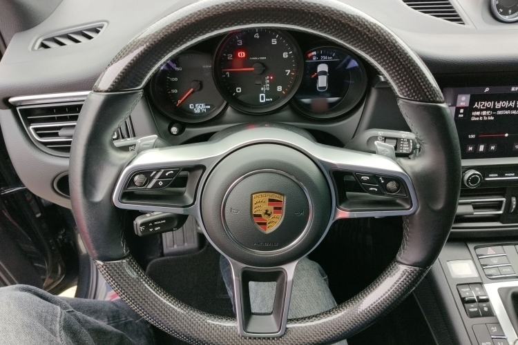 Used Porsche Macan 2021 Macan 2.0T
