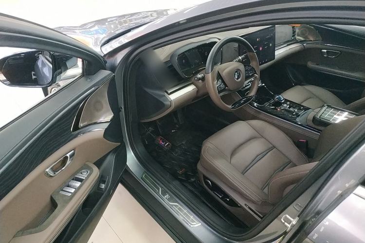Used BYD Han 2020 EV Long-Range Luxury Model

