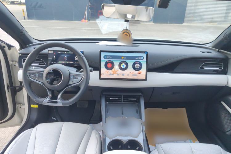 Used BYD Seal 06 New Energy 2024 DM-i 120KM Prestige Model
