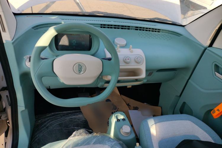 Used  uni 2025 Mildly Sweet Version 11.52 kWh