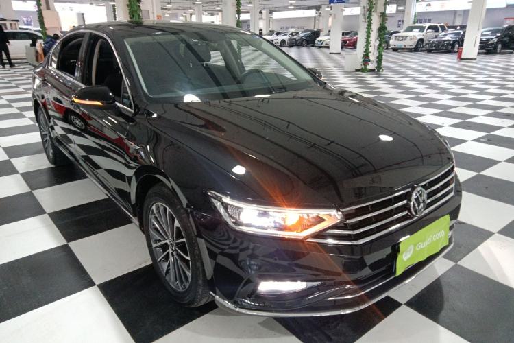 Used Volkswagen Magotan 2020 330TSI DSG Luxury Edition