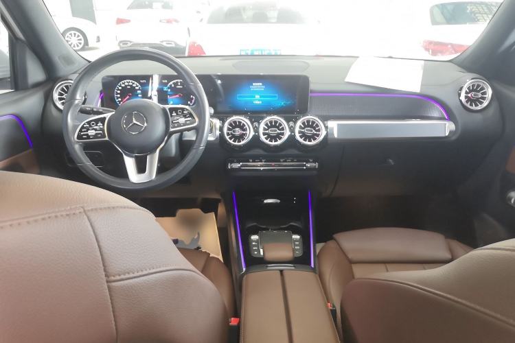 Used Mercedes-Benz GLB 2022 Updated GLB 200 Fashion Edition
