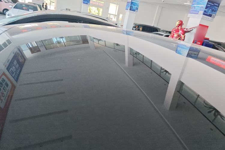 Used Tesla Model Y 2021 Long-Range All-Wheel-Drive Version
