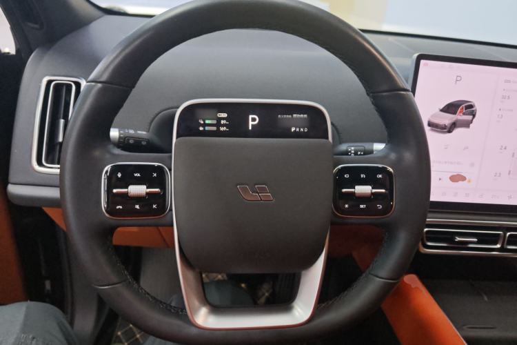 Used Li Auto L7 2023 Pro Model
