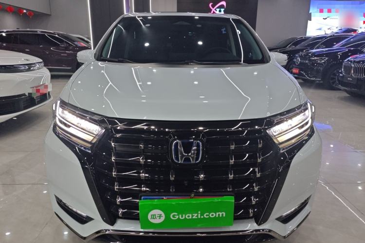 Used Honda Elysion 2024 2.0L eHEV Luxury Edition