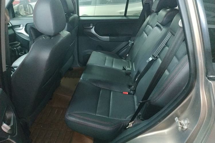 Used Chery Tiggo 3 2014 1.6L Manual Zhishang Edition
