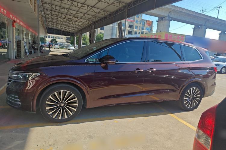 Used Volkswagen Viloran 2022 380TSI Prestige Edition