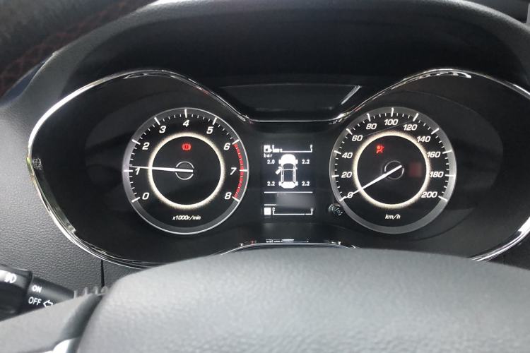 Used Baojun 560 2015 1.8L Manual Luxury Model
