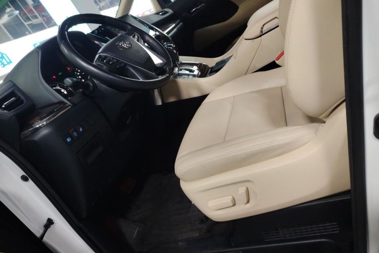 Used Toyota Alphard 2021 Dual-Engine 2.5L Luxury Edition