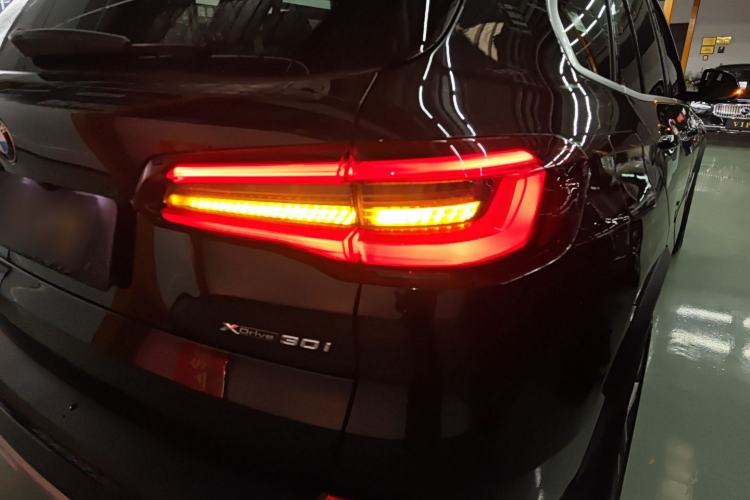 Used BMW X5 2021 xDrive30i X Design Package