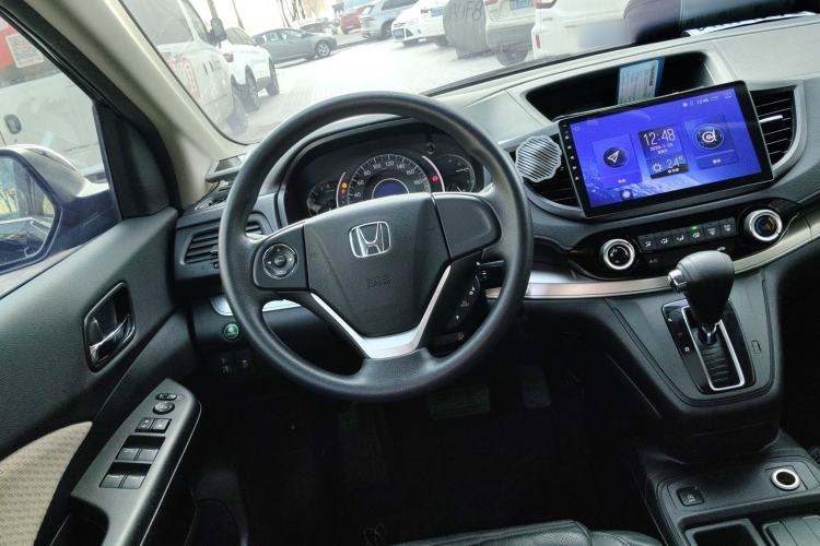 Used Honda CR-V 2016 2.0L two-wheel drive Urban Edition
