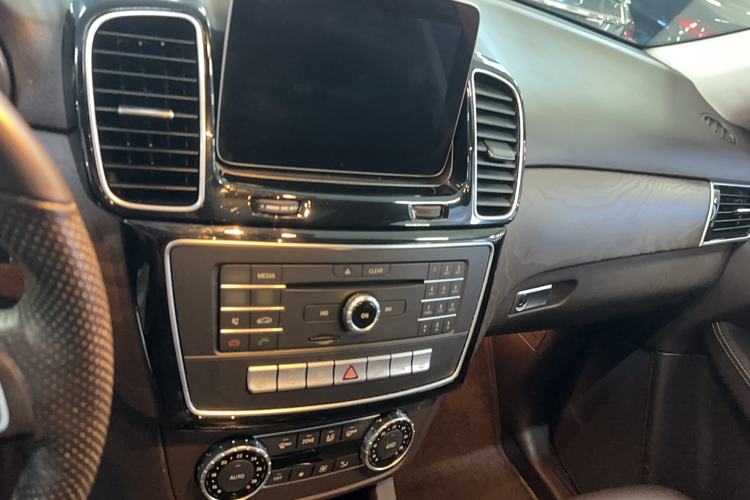 Used Mercedes-Benz GLE 2017 GLE 320 4MATIC Dynamic Model
