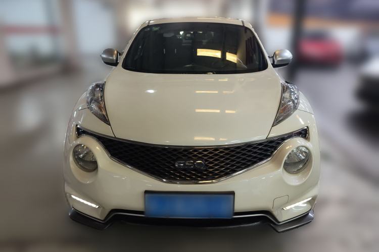 Used Infiniti ESQ 2014 1.6L Spontaneous Edition
