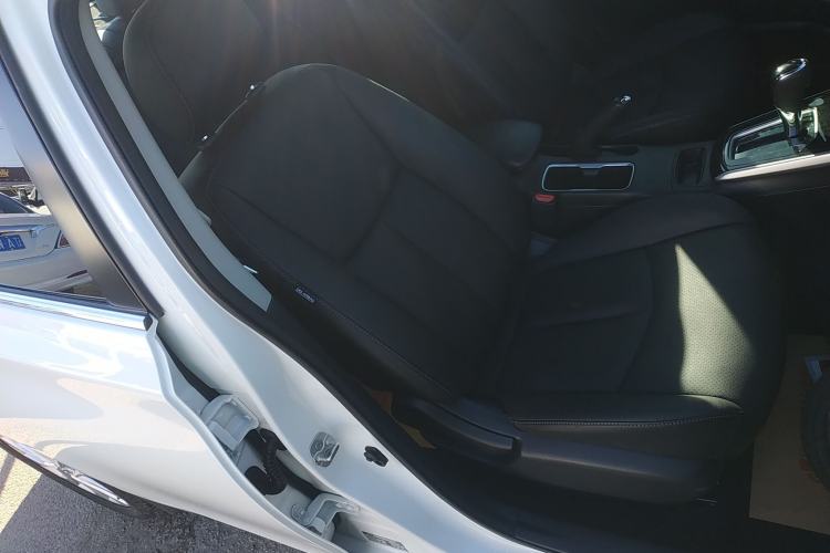 Used Nissan Sylphy 2019 1.6XV CVT Smart Connect Luxury Edition China VI Standard