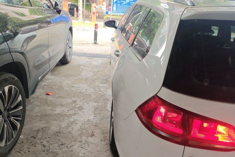 Used Volkswagen Golf 2015 1.4TSI Comfort Travel Edition
