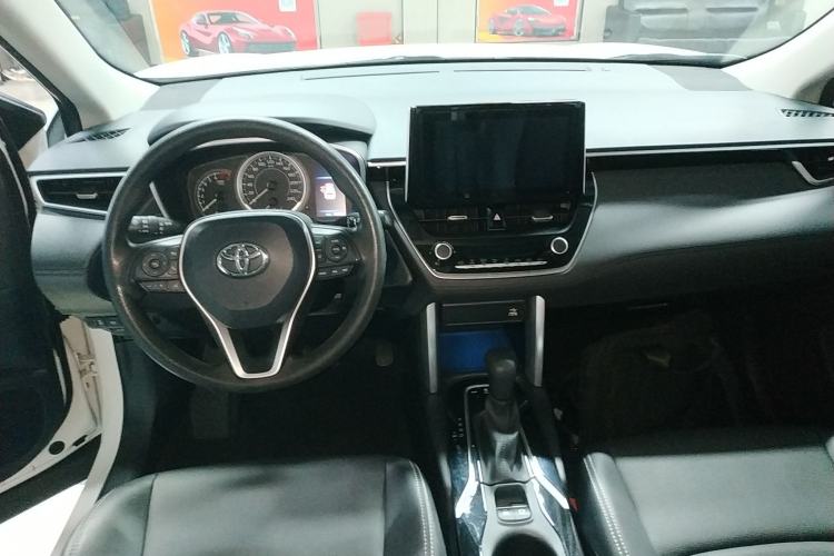 Used Toyota FRONTLANDER 2022 2.0L CVT Luxury PLUS Edition
