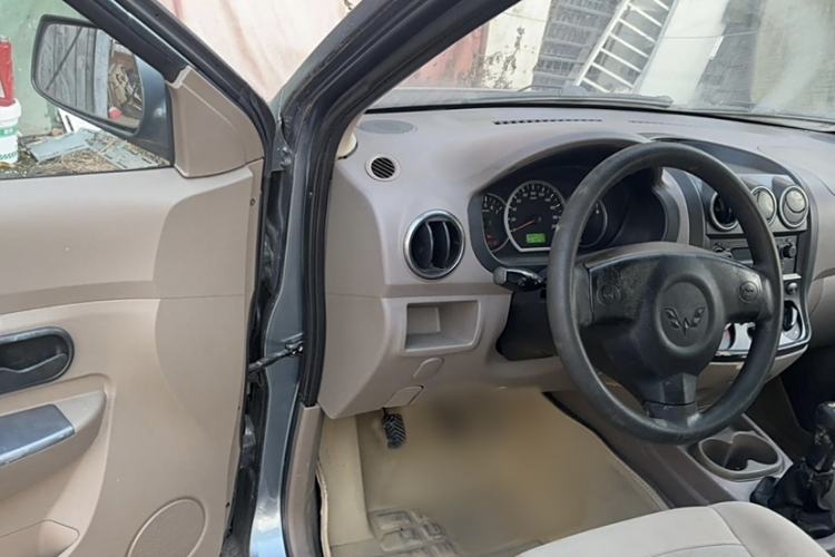 Used Wuling Hongguang 2013 1.5L Standard Version
