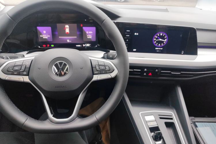 Used Volkswagen Golf 2023 280TSI DSG Pro
