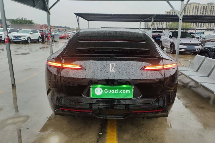 Used  12 2025 Ultra Extended-Range Edition
