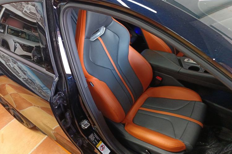 Used Changan UNI-V 2024 1.5T Prestige Sport Edition
