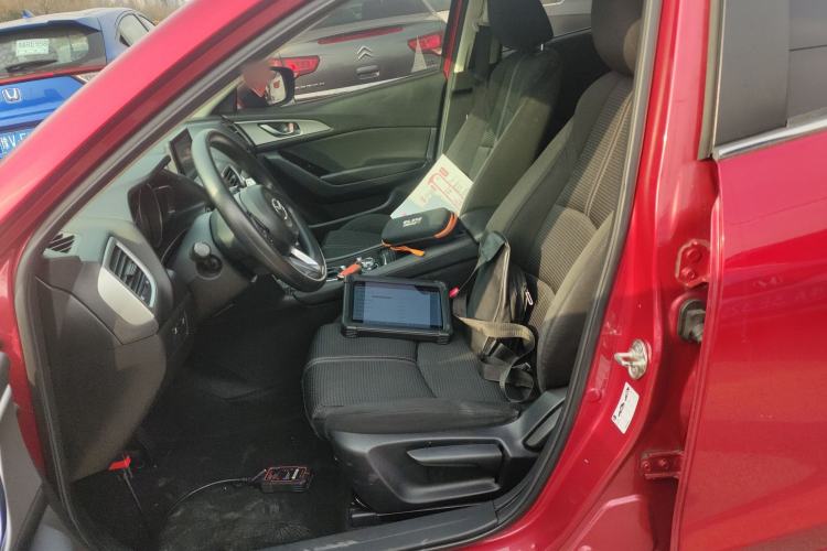 Used Mazda Mazda 3 Axela 2017 Hatchback 1.5L Automatic Luxury Model Emission Standard China V
