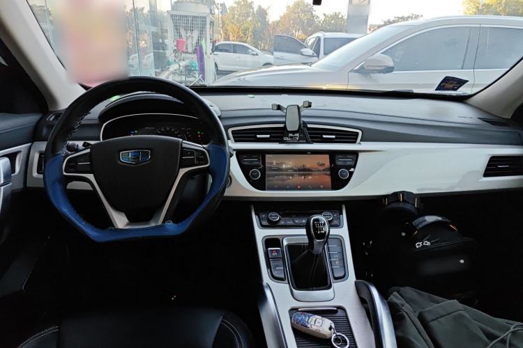 Used Geely Auto Emgrand X7 Sport 2018 1.8TD Manual Two-Wheel Drive Smart Connect 4G Internet Edition
